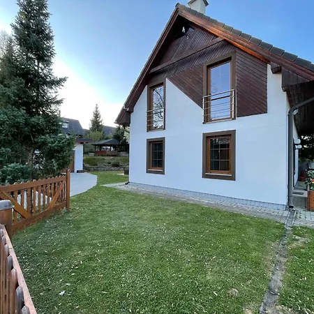 Infinita Bodice Ferienhaus